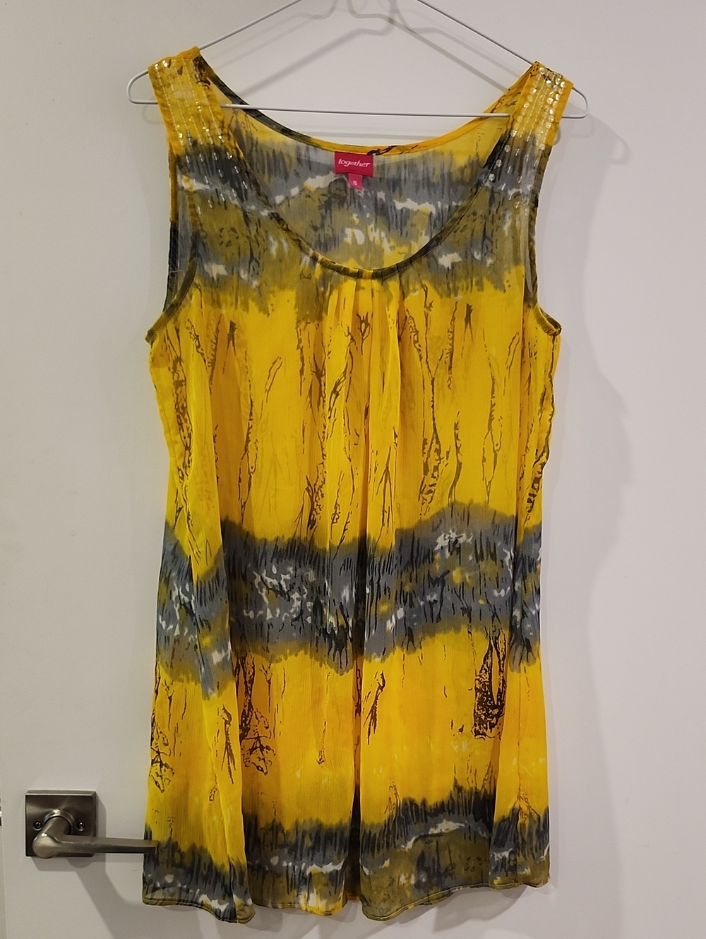 P2P 17.5" Yellow and Gray Tie-Dye Sleeveless Tank